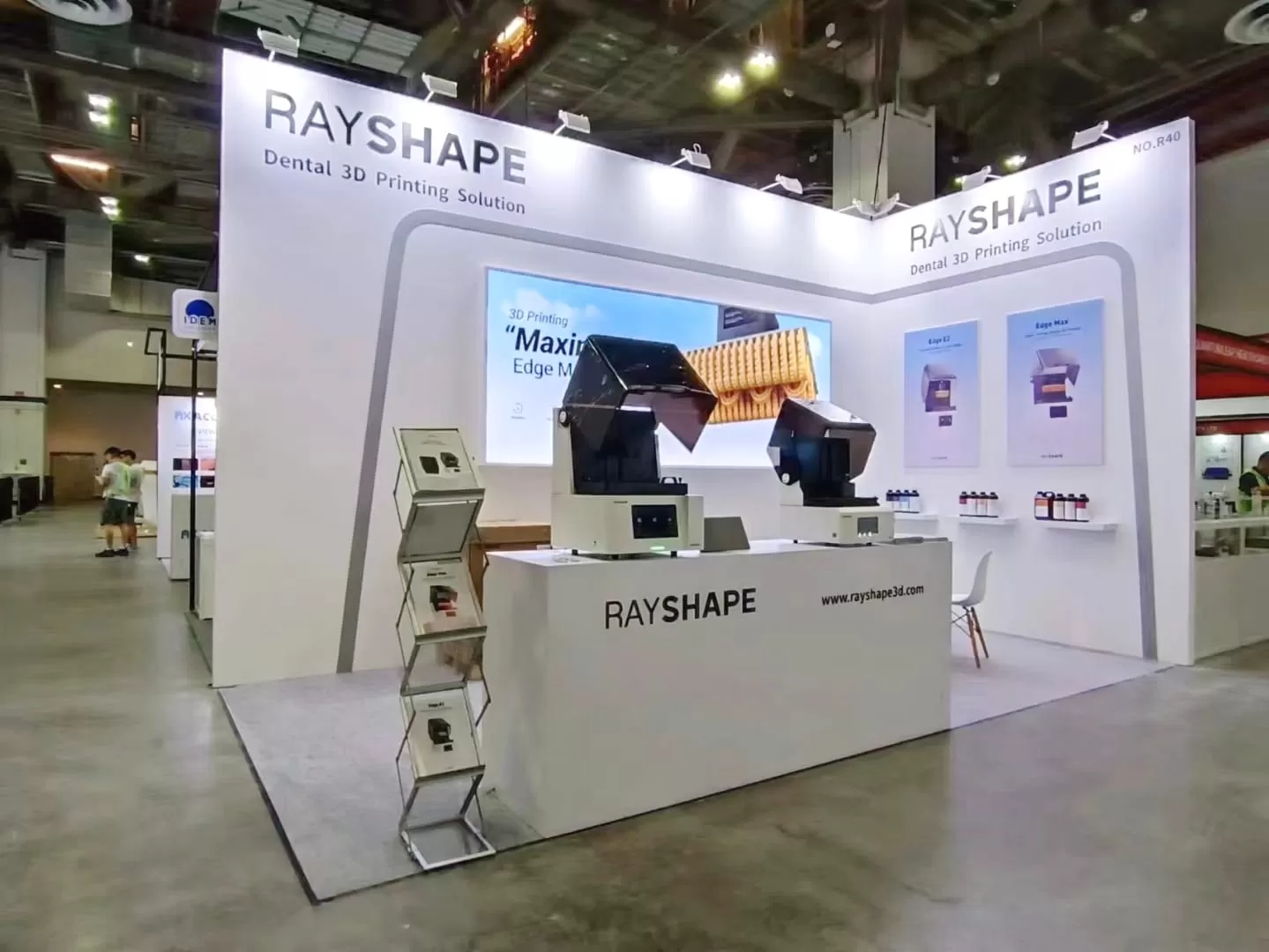 rayshape unveils large format edge max at idex 2024 rayshape unveils large format edge max at idex 2024